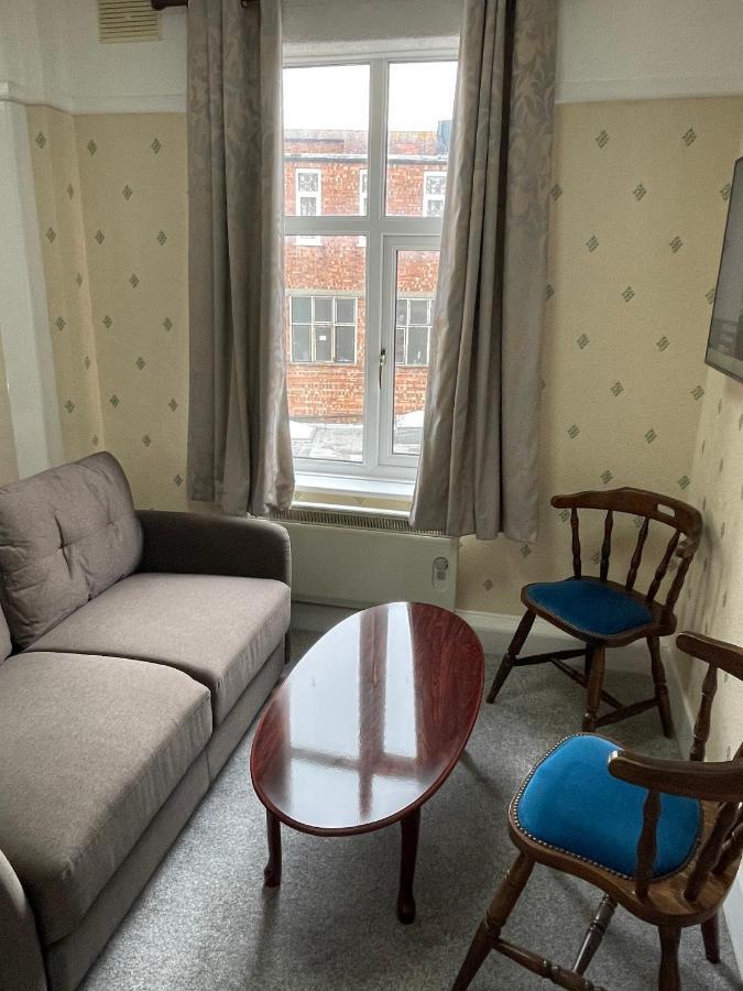 Oyo Queens Hotel, Skegness سكيغنيس المظهر الخارجي الصورة