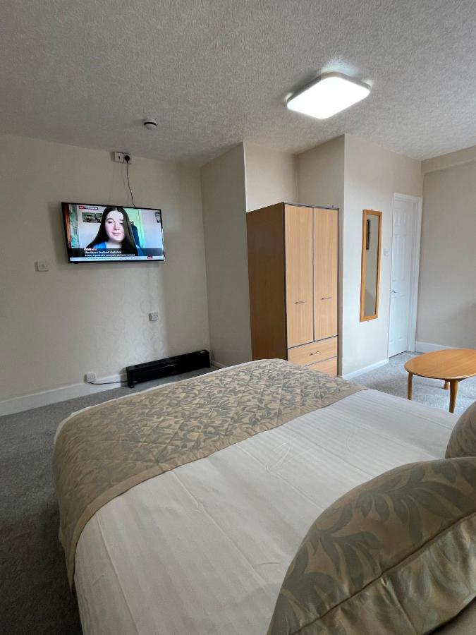 Oyo Queens Hotel, Skegness سكيغنيس المظهر الخارجي الصورة