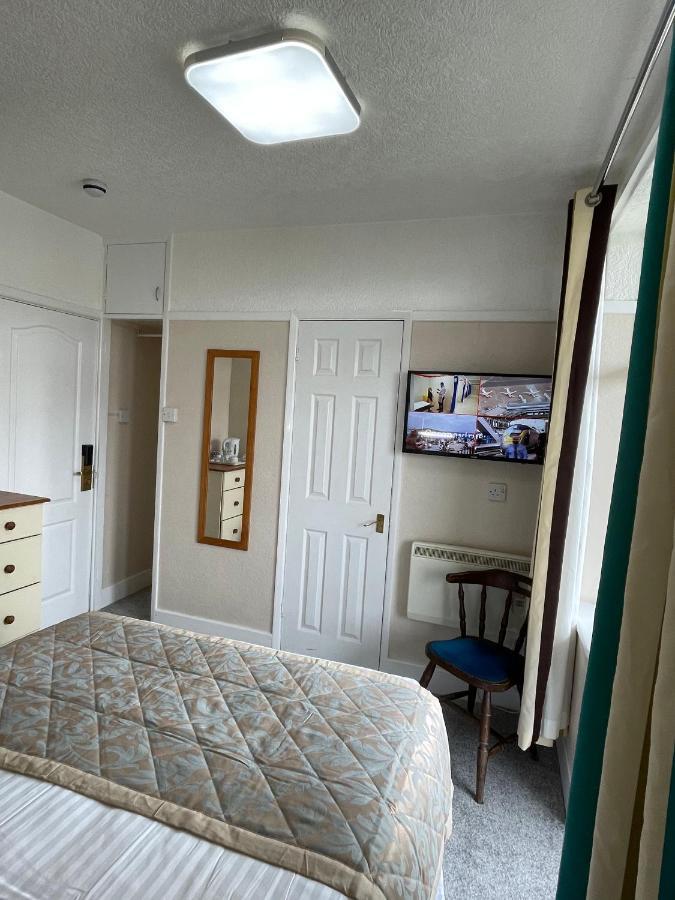 Oyo Queens Hotel, Skegness سكيغنيس المظهر الخارجي الصورة